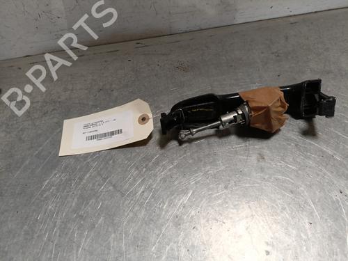 Used Front left exterior door handle TOYOTA YARIS (_P13_) 1.0 (KSP130_, KSP130) (69 hp) 28165731