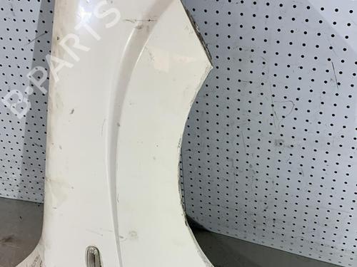 Used Right front fenders FIAT DOBLO Box Body/MPV (223_) 1.6 Natural Power (103 hp) 21720210