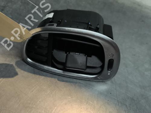 Luftventil FIAT 500L (351_, 352_) 1.6 D Multijet (199LYD1B) (105 hp) 31815759