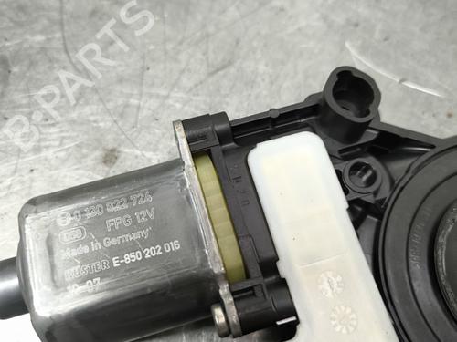 Used Rear right window mechanism Rear right window mechanism SEAT LEON (5F1) 1.6 TDI (115 hp) 32994040 32994040