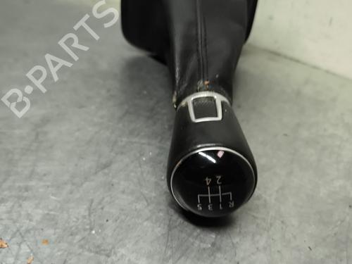 Used Shift knob Shift knob VW POLO V (6R1, 6C1) 1.2 (70 hp) 31872222 31872222