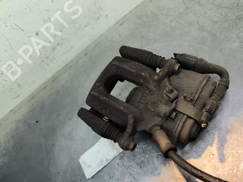 Used Right rear brake caliper Right rear brake caliper BMW X3 (F25) xDrive 30 d (258 hp) 29572109 29572109