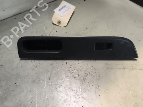 Høyre Foran elrute bryter SUZUKI SWIFT III (MZ, EZ) 1.3 4x4 (RS 413, ZD11S) (92 hp) 26729049