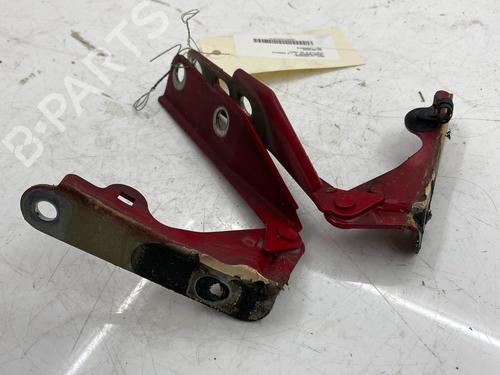 Used Hinge/Door check strap Hinge/Door check strap SEAT IBIZA III (6L1) 1.4 16V (86 hp) 39640619 39640619