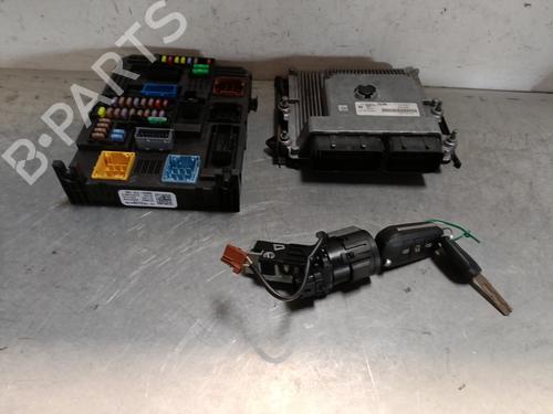 Elektronisk modul PEUGEOT 208 II (UB_, UP_, UW_, UJ_) e-208 (136 hp) 28443773