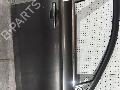 Used Right front door Right front door 21714074 21714074