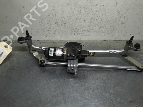 Used Front wiper motor VW POLO VI (AW1, BZ1, AE1) 1.0 TSI (110 hp) 32994578
