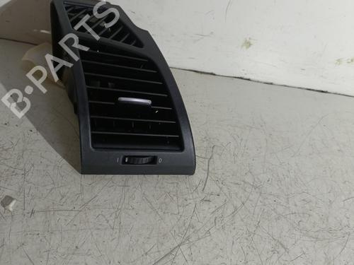 Used Air vent BMW 1 (E87) 118 d (122 hp) 24526725