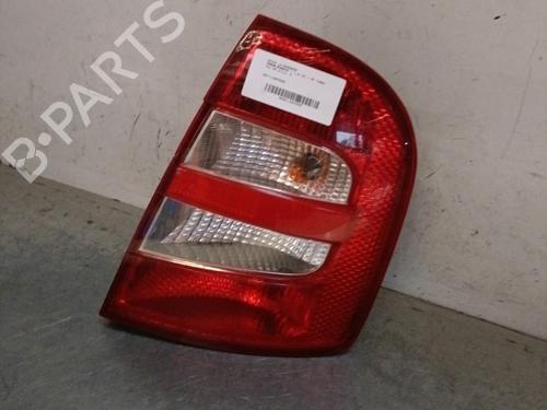 right-taillight-skoda-fabia-i-6y2-1999-2000-2001-2002-2003-2004-2005-2006-2007-2008-28443038 main image