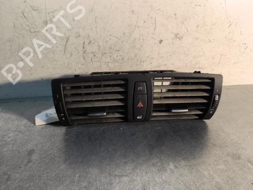 Used Air vent BMW 1 (E87) 118 d (143 hp) 29733855