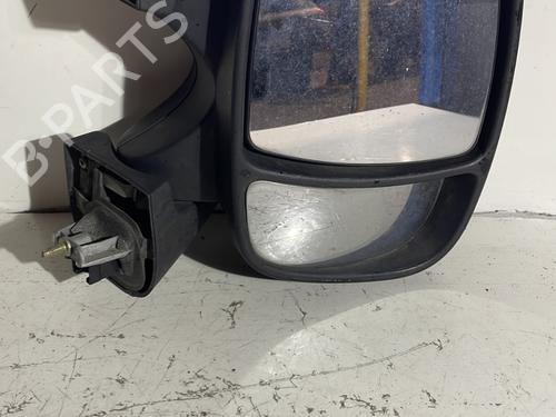 Used Right mirror OPEL VIVARO A Van (X83) 1.9 DTI (F7) (101 hp) 24233078