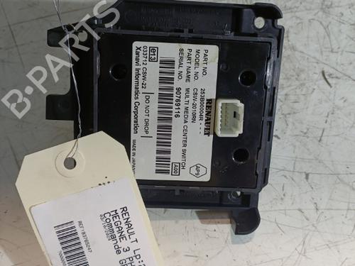 Switch RENAULT MEGANE III Hatchback (BZ0/1_, B3_) 1.5 dCi | BP21693777I30 