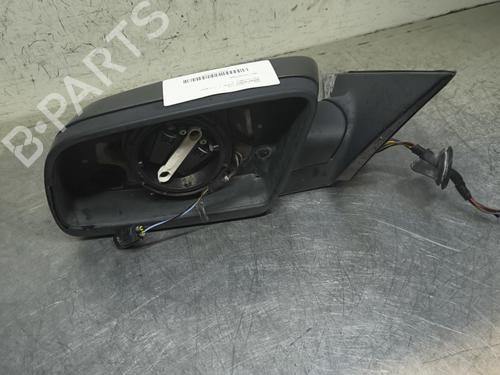 Retrovisor esquerdo BMW 5 (E60) 530 d (218 hp) 32315838