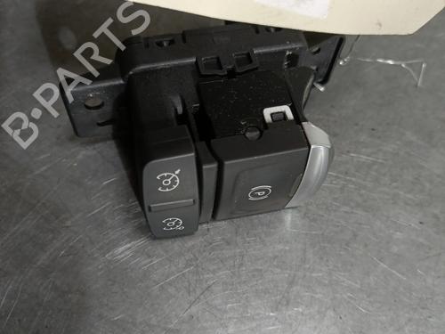 Used Switch Switch RENAULT GRAND SCÉNIC IV (R9_) 1.3 TCe 140 (R9NB) (140 hp) 29304902 29304902