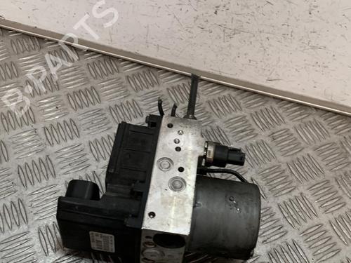 Used ABS pump ABS pump TOYOTA AVENSIS (_T25_) 2.0 D-4D (ADT250_, ADT250R) (126 hp) 22033207 22033207