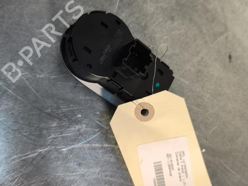 headlight-switch-opel-corsa-f-p2jo-2019-30097144 main image