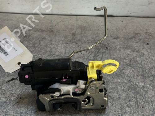 rear-right-lock-dacia-duster-hs_-2010-2011-2012-2013-2014-2015-2016-2017-2018-26028582 main image