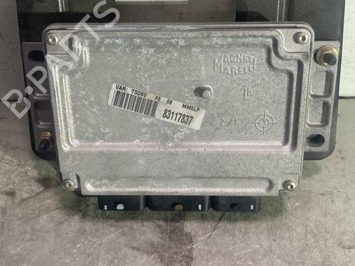 Used Control unit PEUGEOT 307 CC (3B) 2.0 16V (136 hp) 27213899