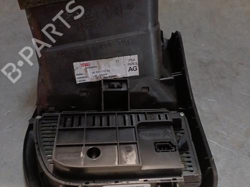 AC-Styringsenhed/Manøvreenhed CITROËN C4 Picasso I MPV (UD_) 2.0 HDi 138 | BP28173077I5 