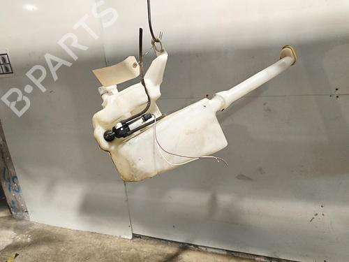 Used Windscreen washer tank Windscreen washer tank 38532973 38532973