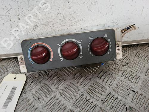 Used Climate control RENAULT TWINGO I (C06_) 1.2 (C066, C068) (58 hp) 21697616