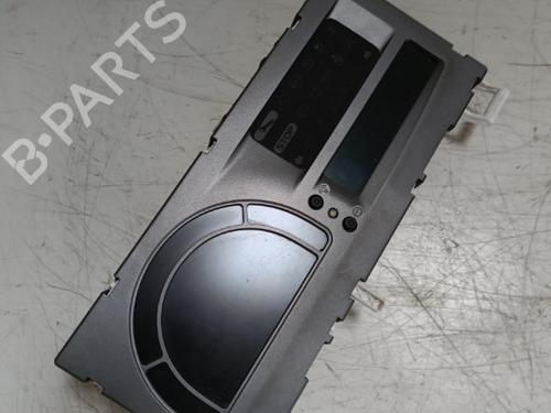 display-monitor-renault-modus-grand-modus-fjp0_-12-8200633627-2004-21709238 main image