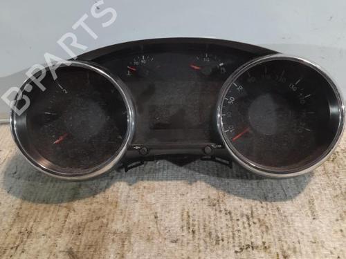 Used Instrument cluster PEUGEOT 5008 (0U_, 0E_) 2.0 HDi 150 / BlueHDi 150 (150 hp) 21722059