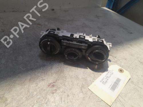 Mando climatizador PEUGEOT 208 I (CA_, CC_) 1.0 VTi (68 hp) 22359333