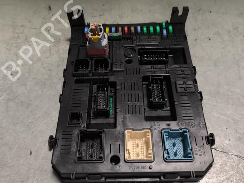 Used Fuse box CITROËN C4 I (LC_) 1.6 HDi (109 hp) 26894055