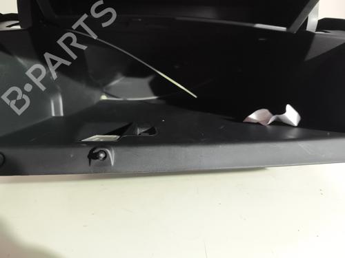 Used Glove box Glove box RENAULT MEGANE IV Hatchback (B9A/M/N_) 1.2 TCe 130 (B9MR) (130 hp) 23845868 23845868