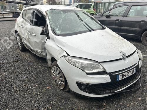 Brugte RENAULT MEGANE III Hatchback (BZ0/1_, B3_) 1.2 TCe (BZ2B, BZ11) (116 hp) 4292028