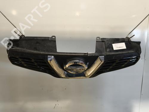 Grill NISSAN QASHQAI I (J10, NJ10) 2.0 dCi (150 hp) 32994075