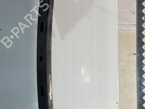 Used Front bumper reinforcement Front bumper reinforcement 21709758 21709758