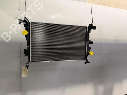 Used Water radiator Water radiator JEEP RENEGADE SUV (BU, B1, BV) 1.4 (140 hp) 33613018 33613018