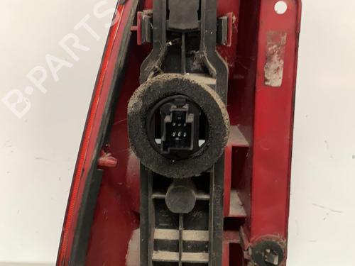 Used Right taillight FORD FOCUS I Turnier (DNW) 1.8 Turbo DI / TDDi (90 hp) 21708027