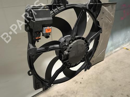 radiator-fan-citroen-c3-aircross-ii-2r_-2c_-2017-32994354 main image