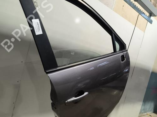 Used Right front door RENAULT SCÉNIC III (JZ0/1_) 1.5 dCi (JZ02, JZ0R) (95 hp) 31999963