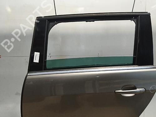 Used Left rear door Left rear door 38046126 38046126