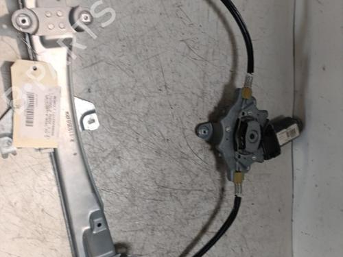 Used Front right window mechanism Front right window mechanism RENAULT TWINGO II (CN0_) 1.2 Turbo (CN0C, CN0F) (100 hp) 21703817 21703817