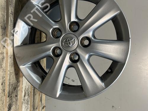 Used Rim TOYOTA AURIS (_E15_) 1.4 D-4D (NDE150_, NDE150R) (90 hp) 29997299