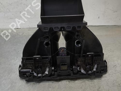 Air vent VW SCIROCCO III (137, 138) 2.0 TDI | BP29997475I21