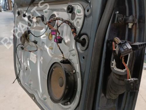 Left front door VW POLO (9N_, 9A_) 1.2 12V | BP21704460C2 