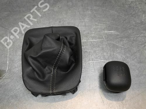 Used Shift knob CITROËN C3 III (SX) 1.5 BlueHDi 100 (SXYHYP, SXYHTU) (102 hp) 32994213