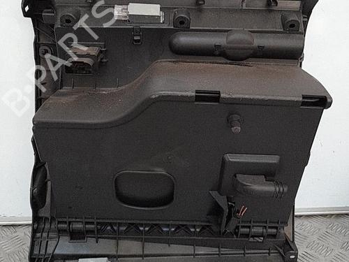 Porta-luvas Porta-luvas VW TIGUAN (5N_) 2.0 TDI 4motion (140 hp) 21699157 21699157