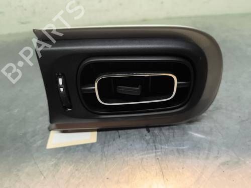 Used Air vent CITROËN C3 III (SX) 1.2 PureTech 82 (83 hp) 31872112