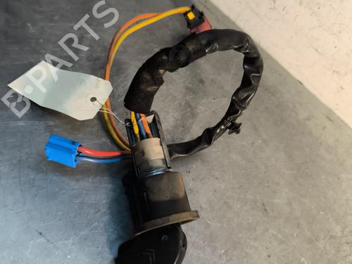 Used Ignition barrel Ignition barrel CITROËN XSARA Coupe (N0) 1.9 D (70 hp) 30774976 30774976