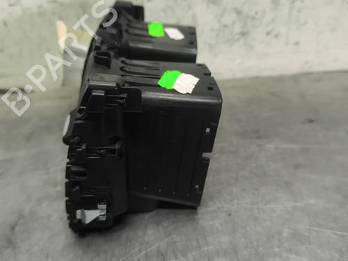 Used Air vent Air vent OPEL VIVARO B Van (X82) 1.6 CDTI (05) (146 hp) 33870390 33870390