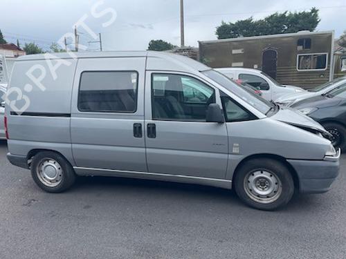 Brugte CITROËN JUMPY I (U6U_) 2.0 HDi 110 4164387