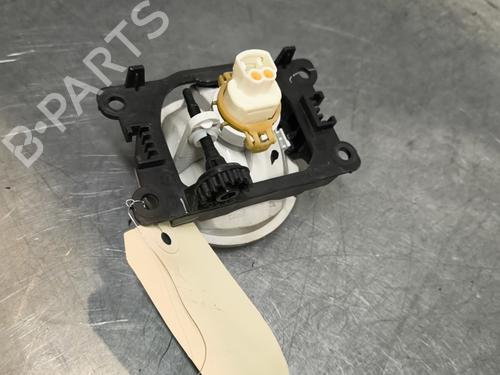 left-front-fog-light-peugeot-2008-i-cu_-2013-32993625 main image