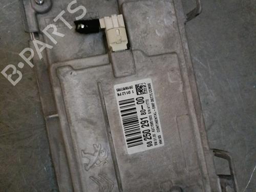 Display monitor PEUGEOT 208 I (CA_, CC_) 1.2 VTI 82 | BP28443005C48
